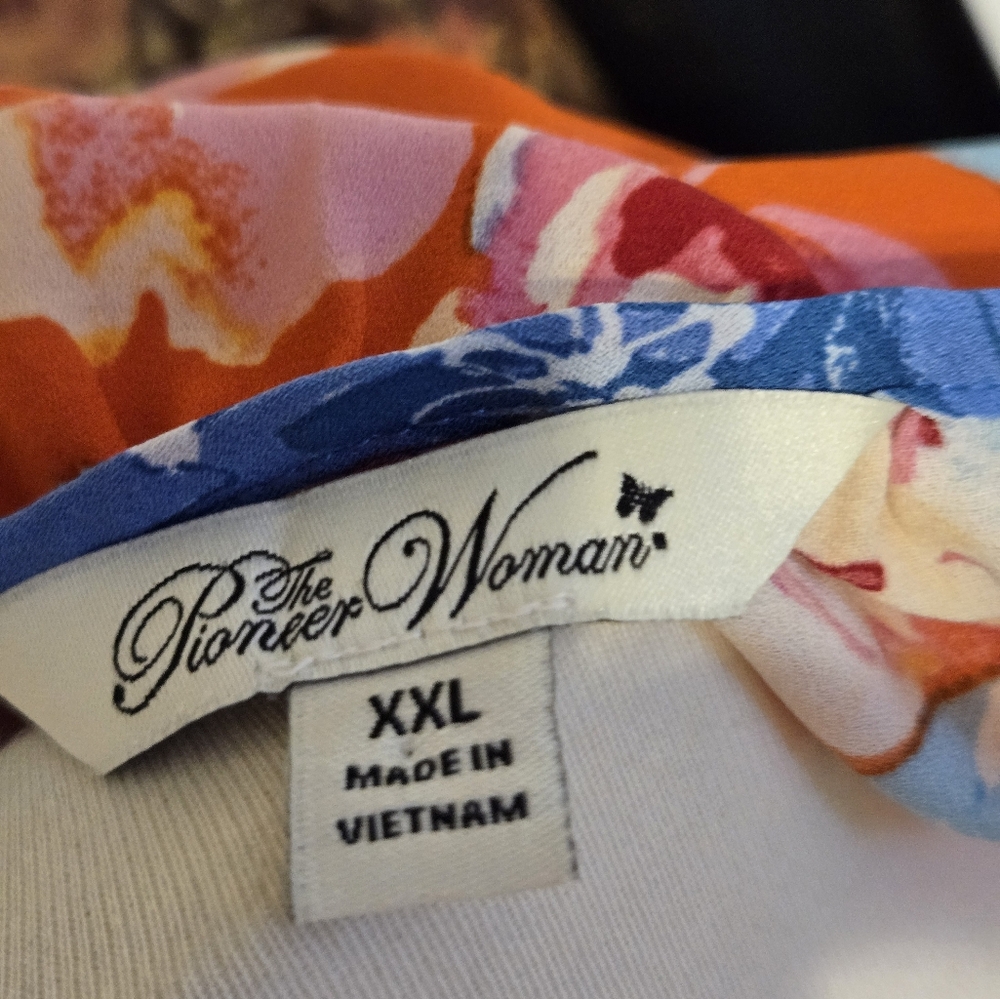Pioneer Woman:Floral Red and Blue Women's Top - Picture 5 of 5